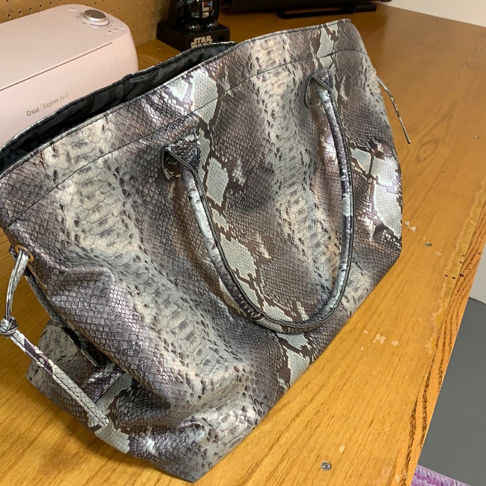 DSW tote bag silver/gray